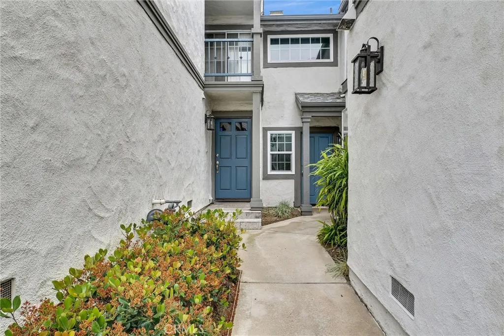 1309 S Country Way 2, La Habra, California 90631 home-pic-3